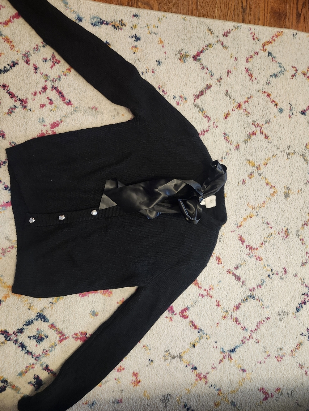H&M Sweater - Picture 3 of 3